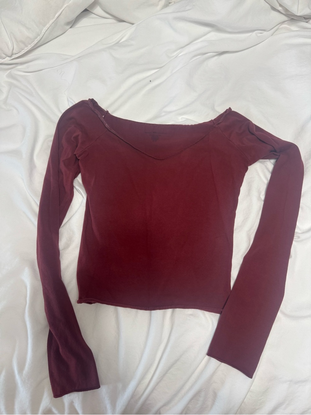 Brandy Melville wide neck Long Sleeve Top in Burgundy